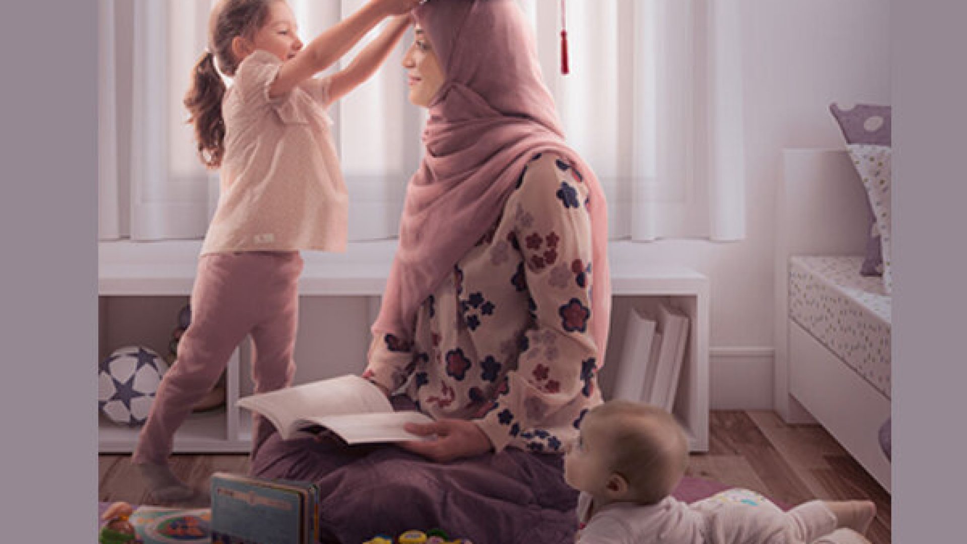 نقش مادر در تربیت دینی فرزندان با تأکید بر سیره امام حسین (علیه السلام)